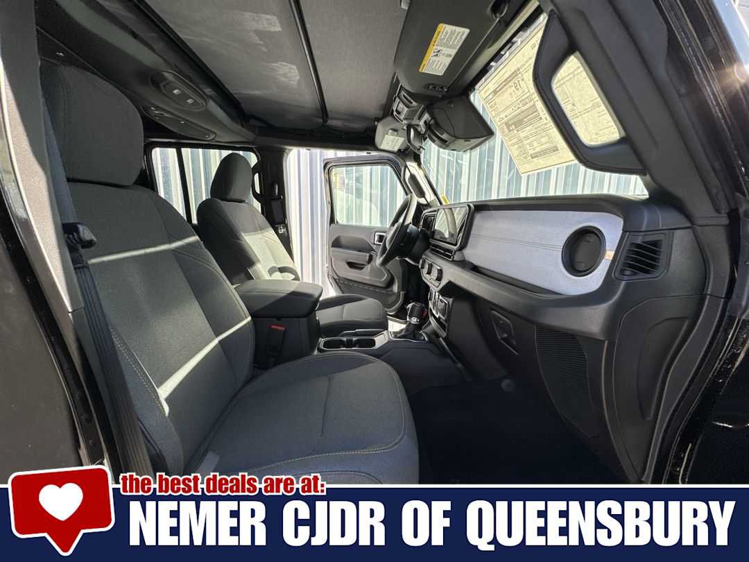 New 2026 Jeep Gladiator Sport AWD/4WD image 23