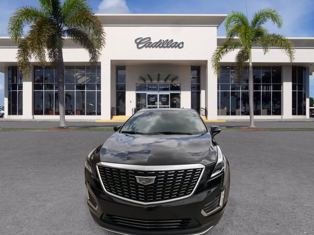 Certified 2023 Cadillac XT5 Premium Luxury FWD image 4