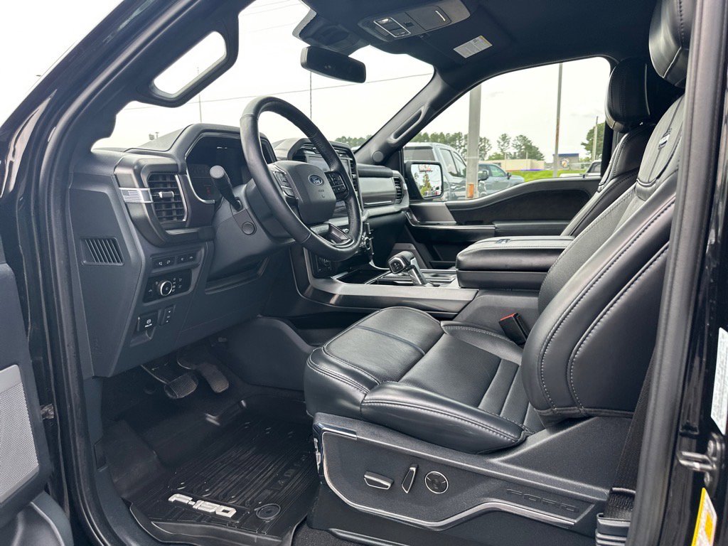 Used 2024 Ford F150 Platinum w/ FX4 Off-Road Package image 20