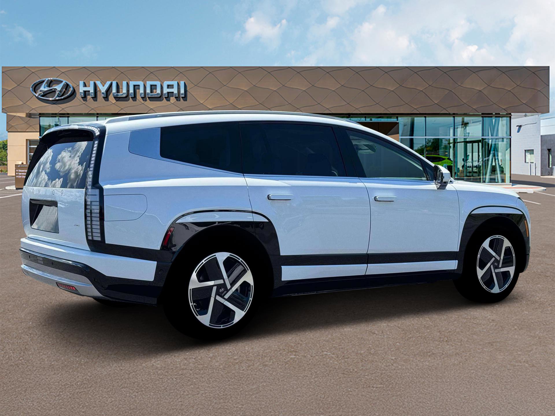 New 2026 Hyundai Ioniq 9 Limited w/ Tow & Go Package image 7