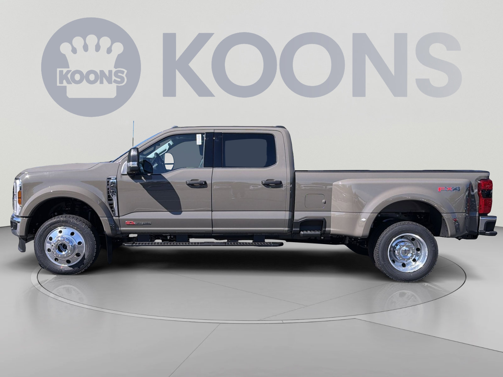 New 2027 Ford F450 XLT w/ 360-Degree Camera Package AWD/4WD image 2