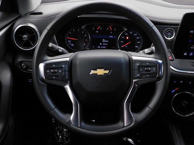 Used 2025 Chevrolet Blazer LT image 38