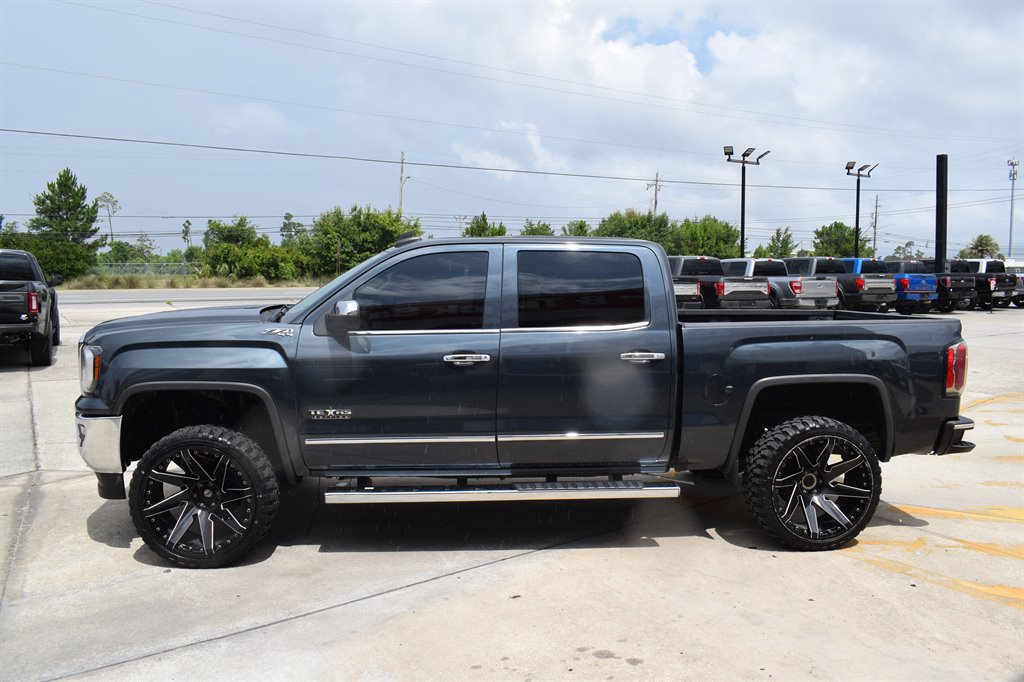 Used 2018 GMC Sierra 1500 SLT w/ Texas SLT Premium Package image 2