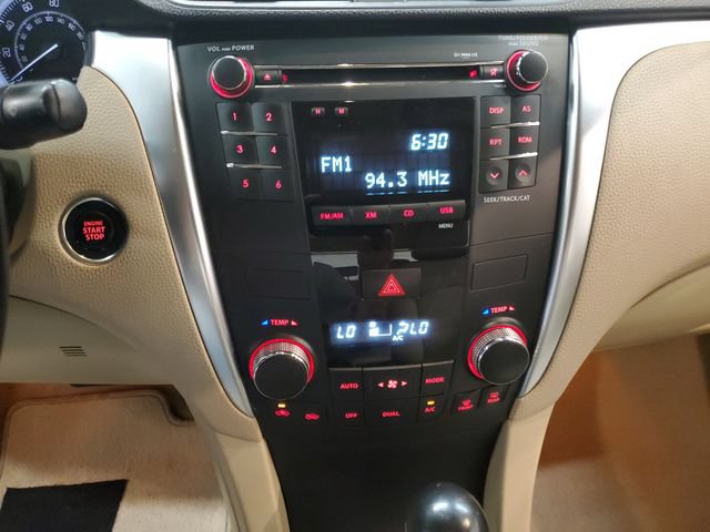 Used 2010 Suzuki Kizashi SE FWD image 18