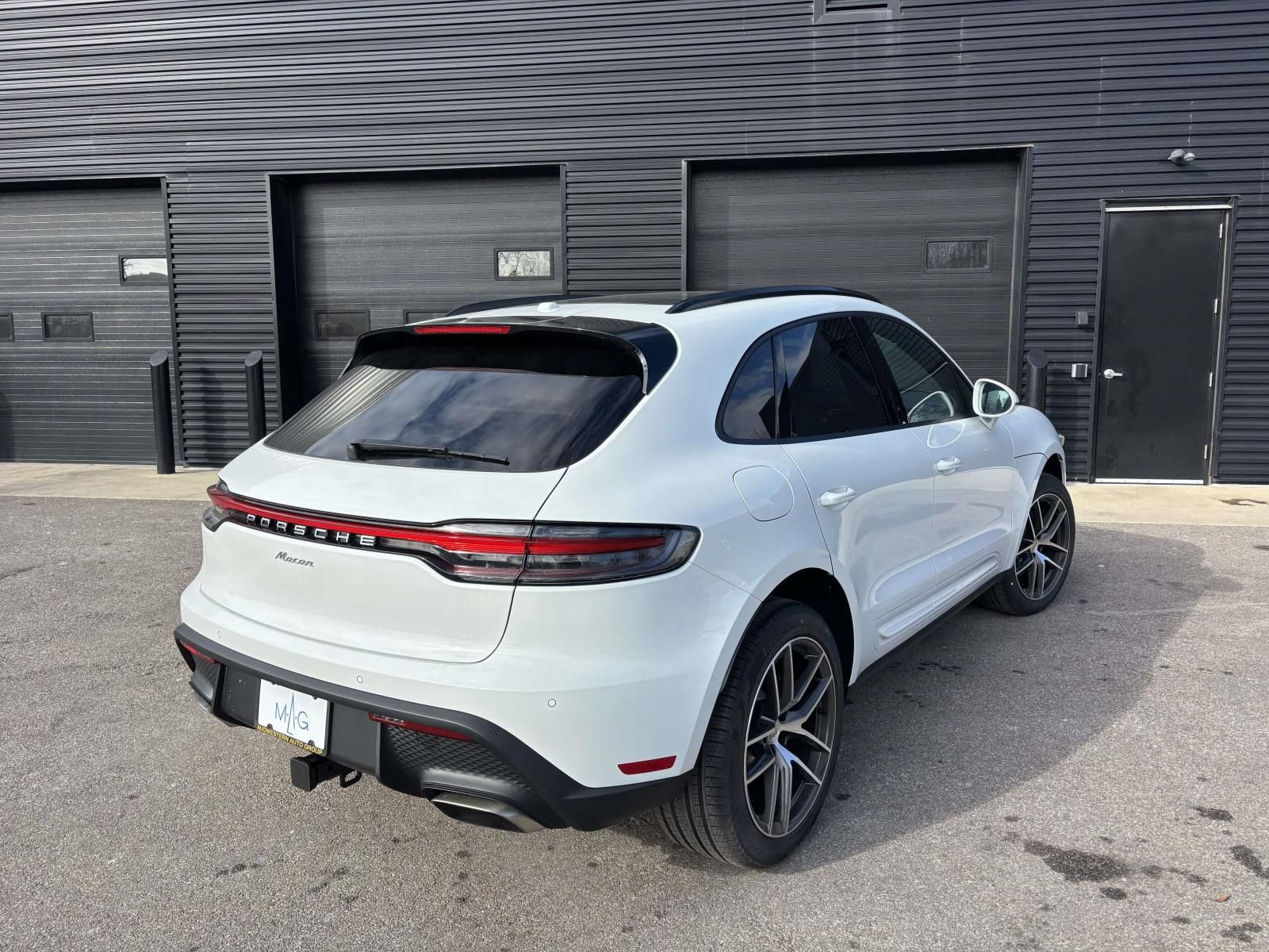 New 2026 Porsche Macan AWD/4WD image 10