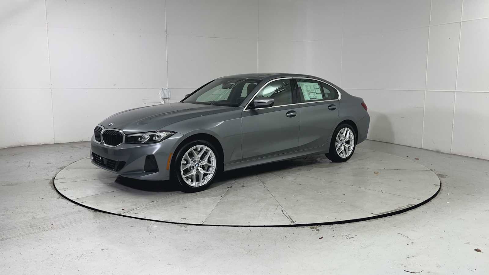 New 2026 BMW 330i xDrive Sedan w/ Premium Package AWD/4WD image 6