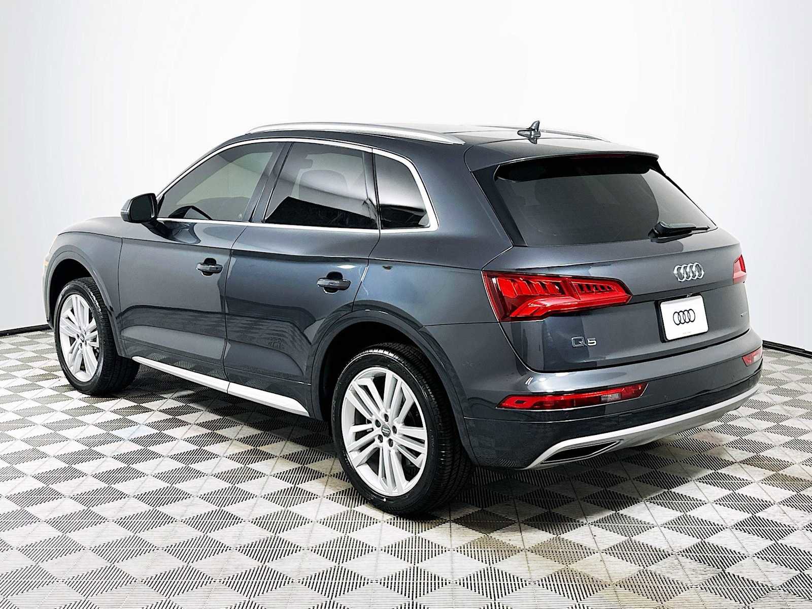 Used 2019 Audi Q5 2.0T Premium Plus w/ Premium Plus Package image 5