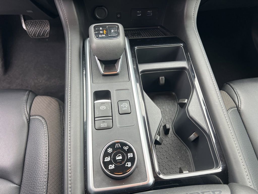 Used 2024 Nissan Pathfinder SL image 20