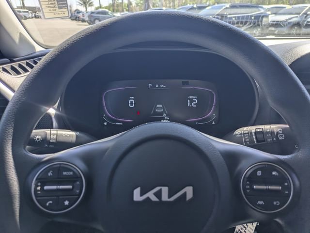 Used 2023 Kia Soul LX image 26