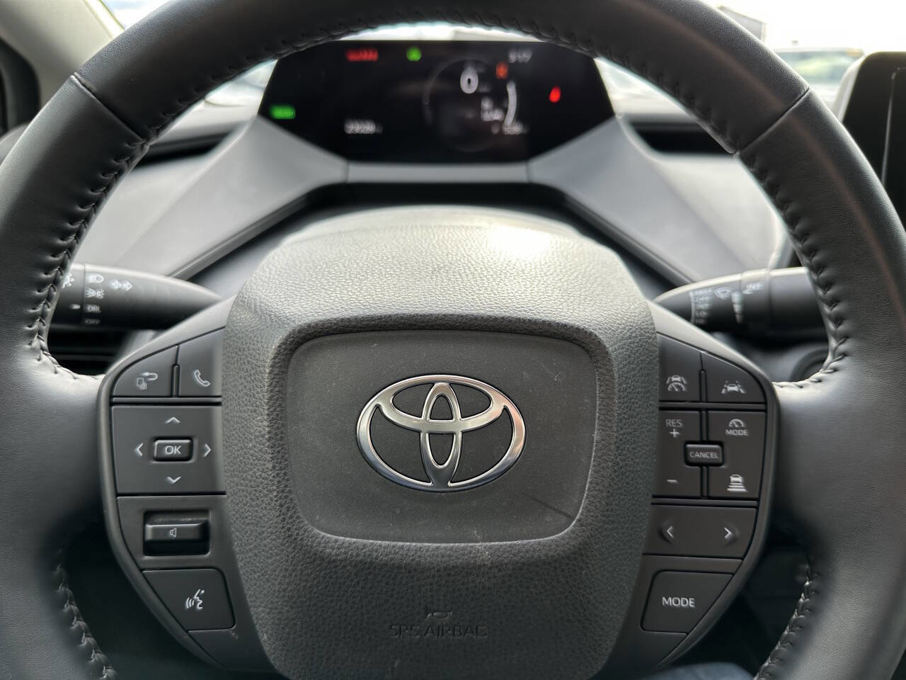 Used 2023 Toyota Prius LE image 17