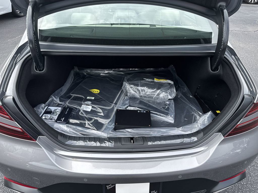 New 2025 Genesis G70 2.5T w/ Sport Prestige Package image 21