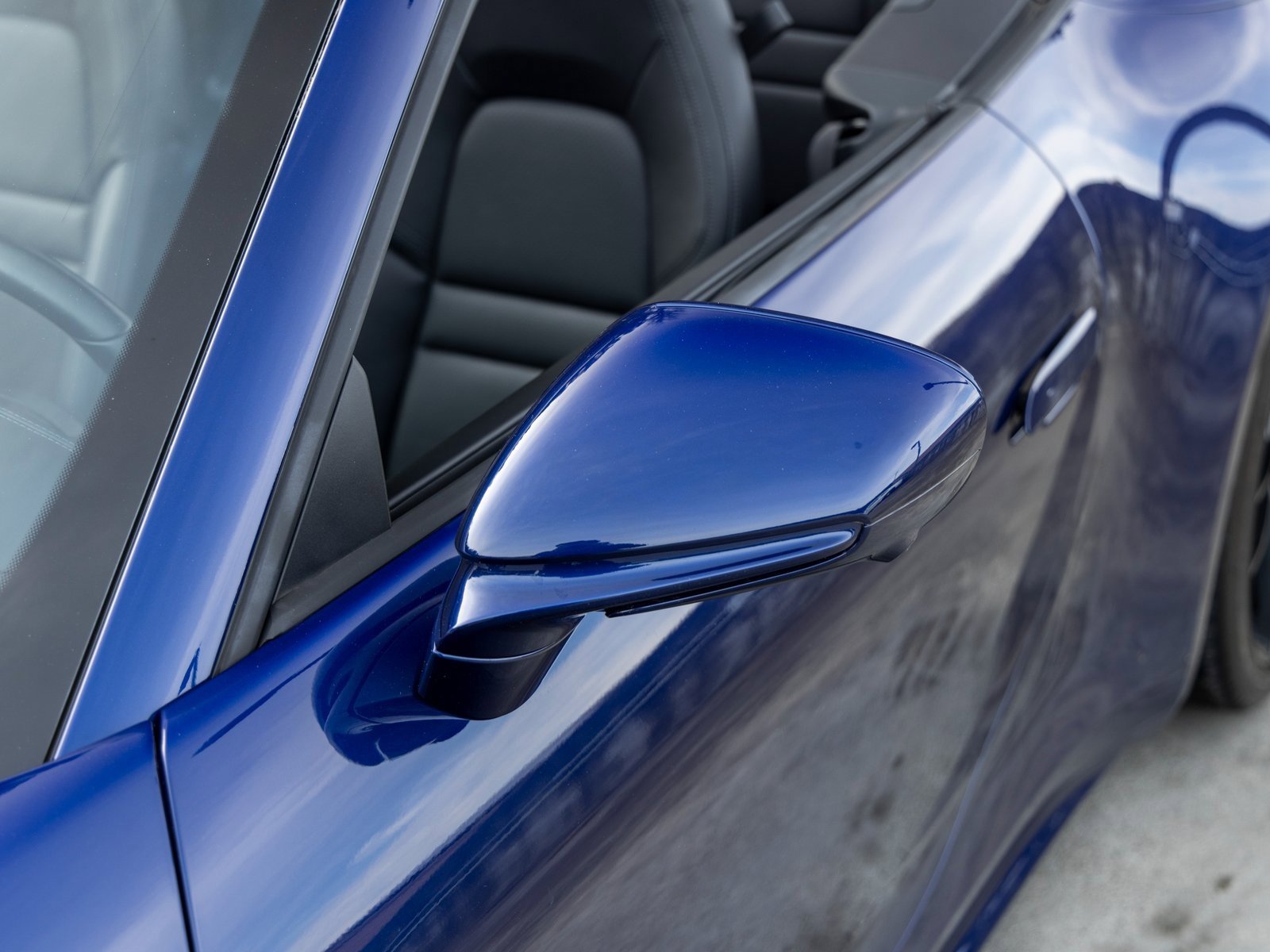 Certified 2022 Porsche 911 Carrera GTS image 17