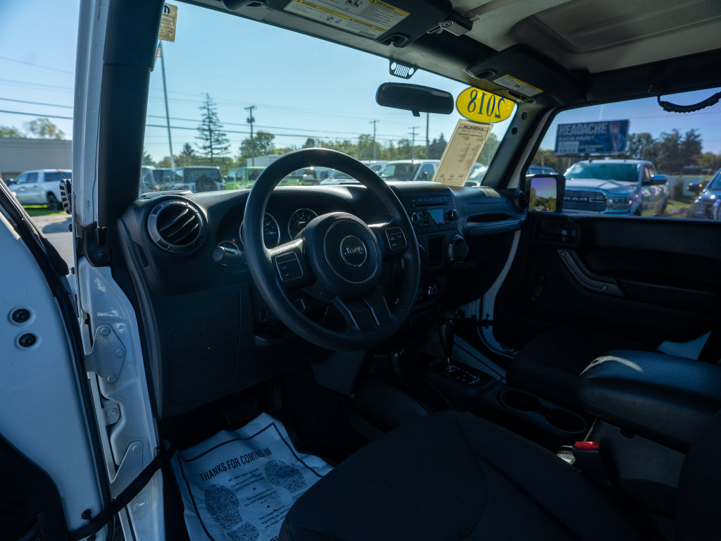 Used 2018 Jeep Wrangler Unlimited Sport w/ LED Lighting Group AWD/4WD image 28