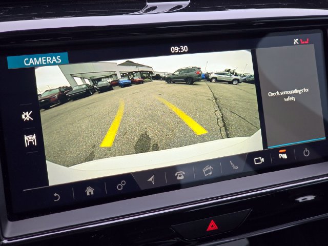 Used 2020 Jaguar XE S AWD/4WD image 9