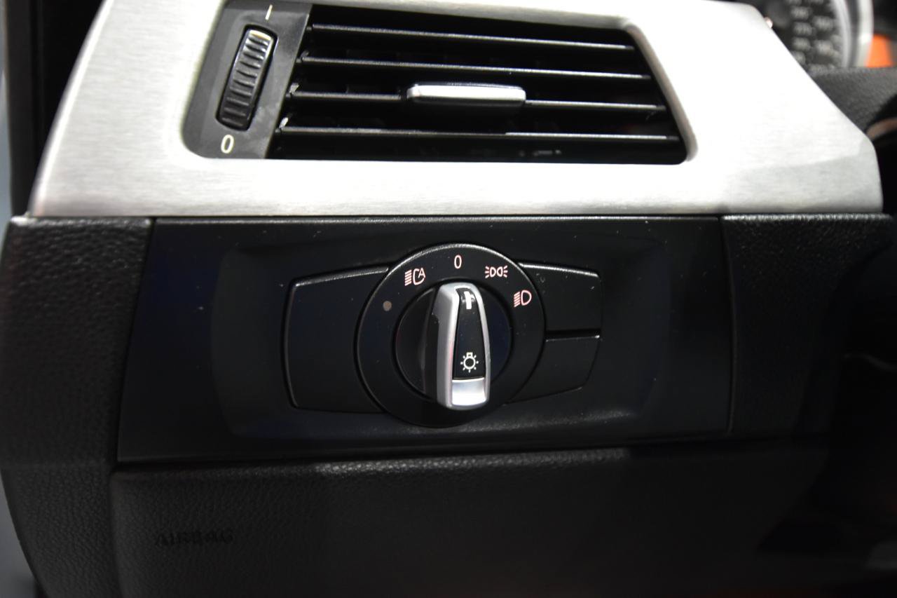 Used 2009 BMW M3 Convertible RWD image 21