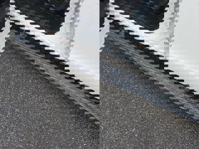 Used 2024 Ford Expedition Limited image 15