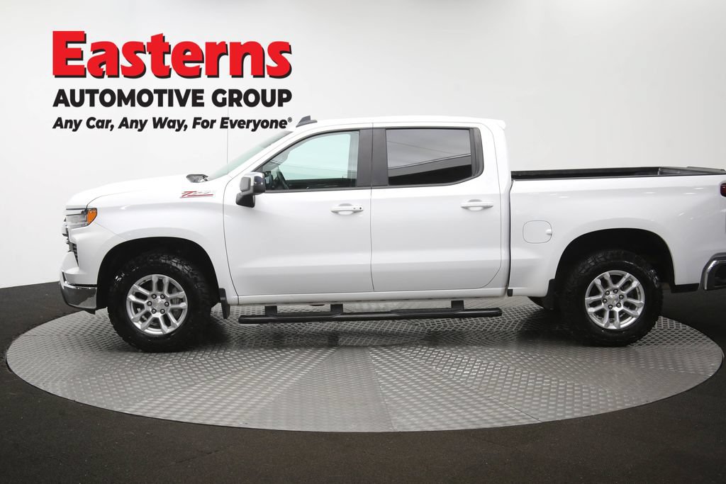 Used 2023 Chevrolet Silverado 1500 LT AWD/4WD image 57
