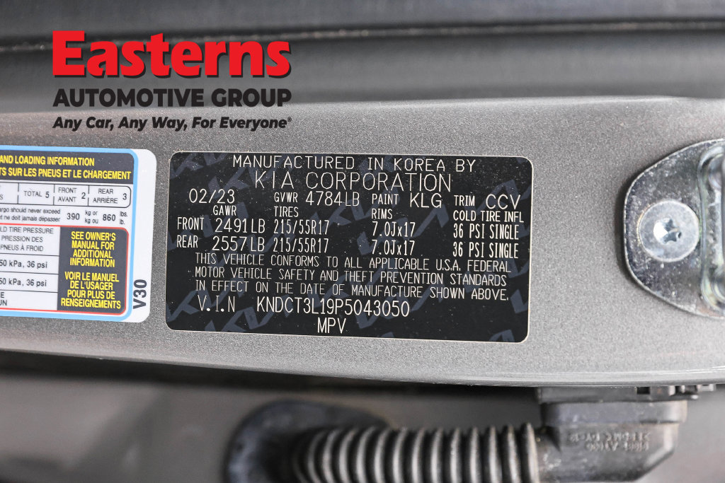 Used 2023 Kia Niro Wave w/ Wave Preserve Package FWD image 39
