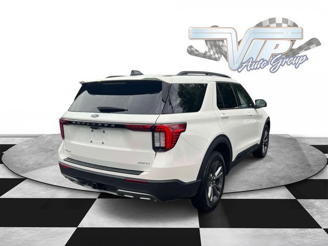 Used 2026 Ford Explorer Active w/ Active Comfort Package AWD/4WD image 6