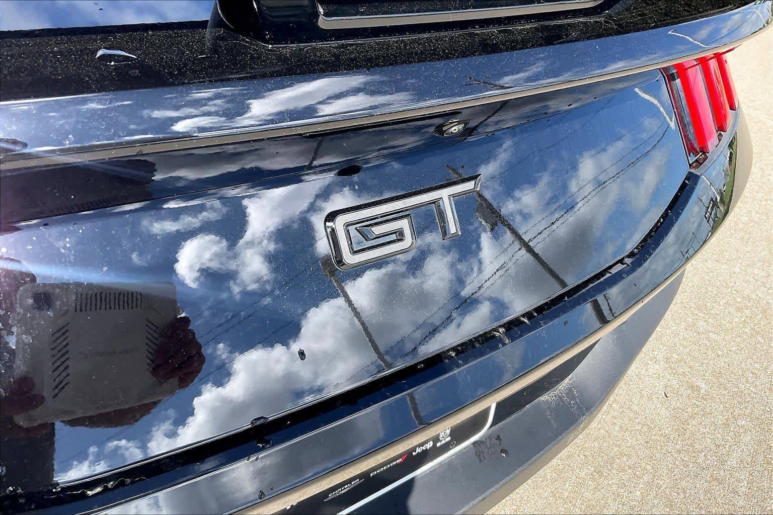 Used 2025 Ford Mustang GT Premium image 30