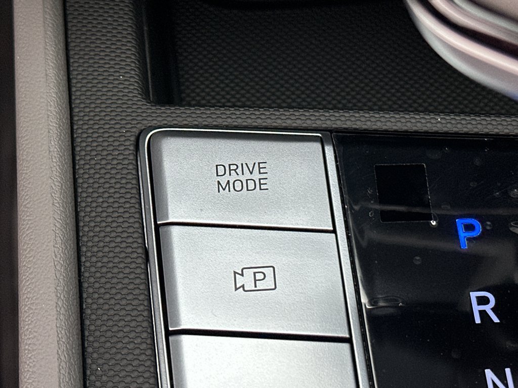 New 2026 Hyundai Elantra SEL Sport Premium FWD image 23