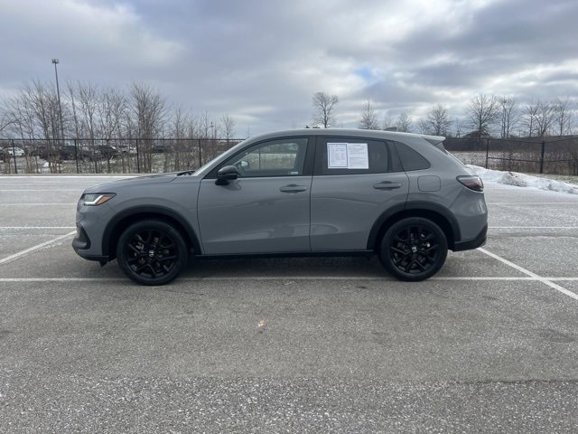 Used 2023 Honda HR-V Sport image 4