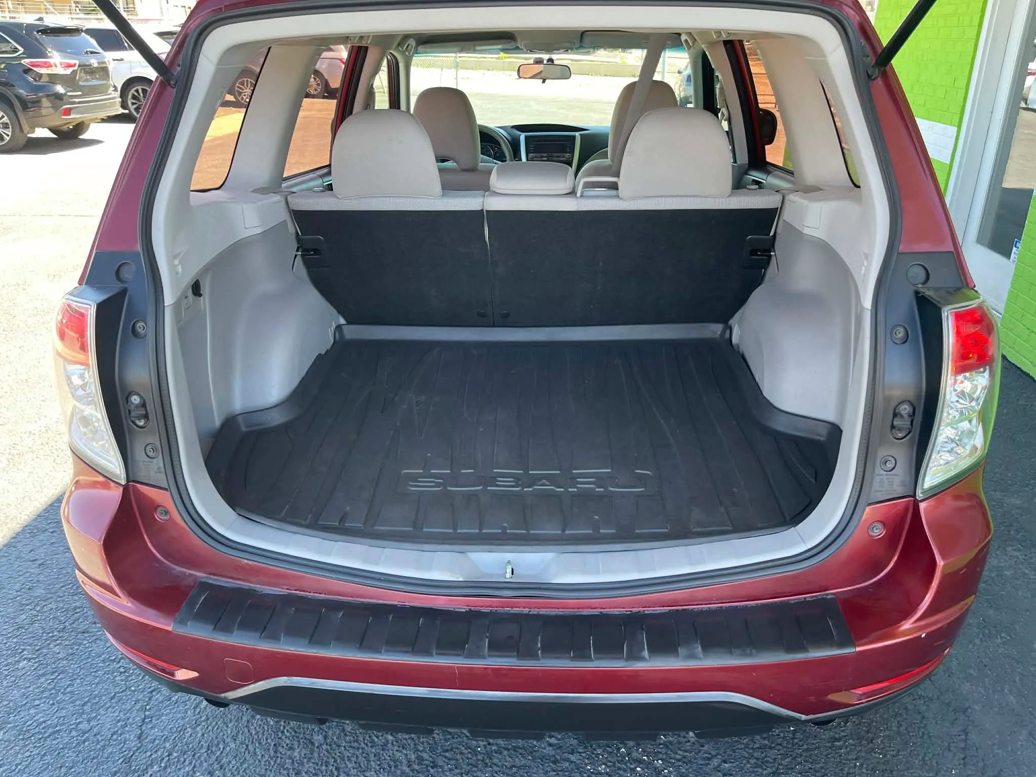 Used 2012 Subaru Forester 2.5X w/ Alloy Wheel Pkg image 12