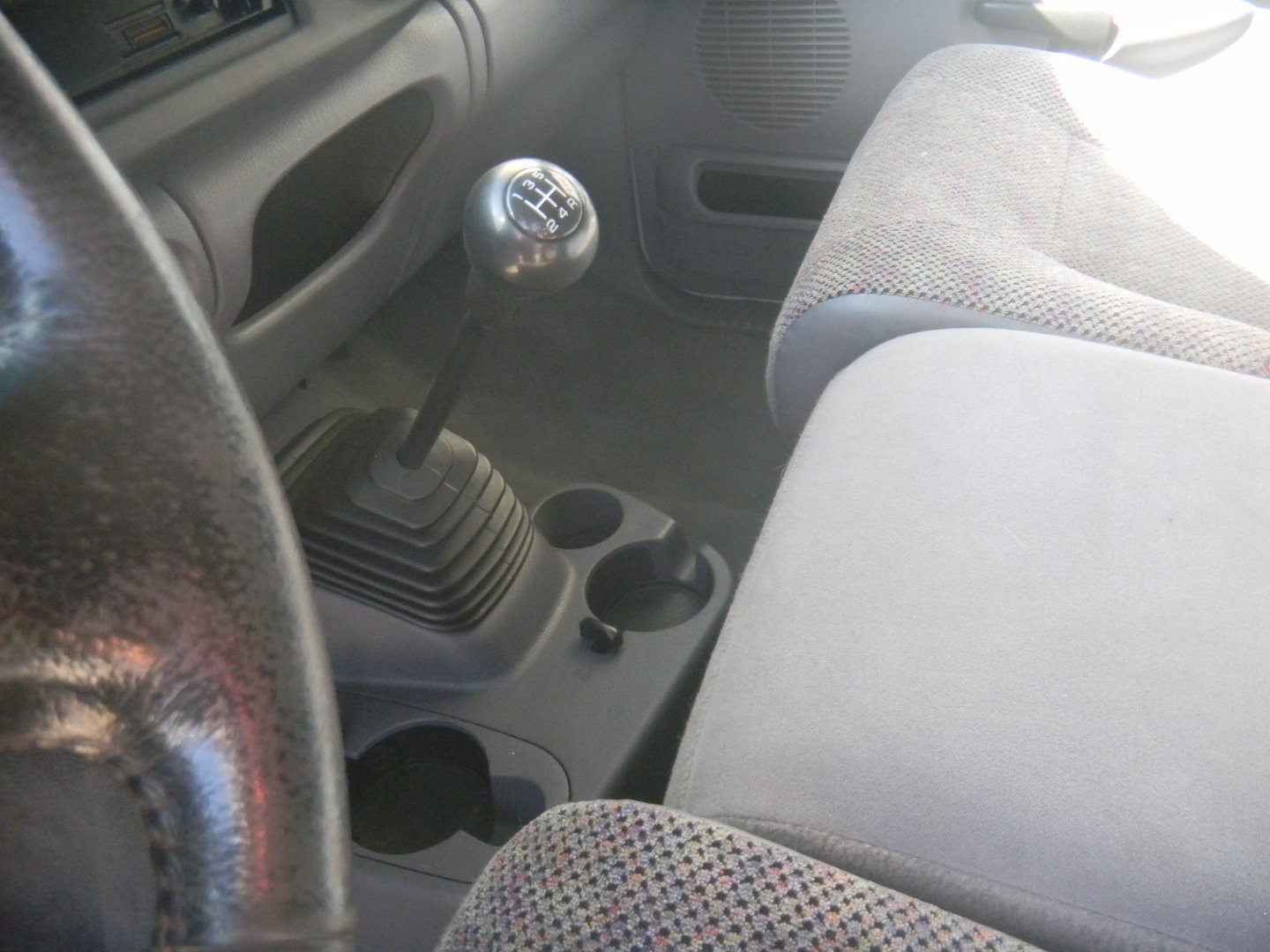 Used 2001 Dodge Ram 2500 Truck 2WD Quad Cab image 2