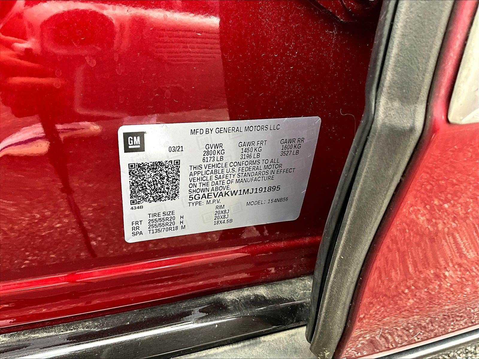 Used 2021 Buick Enclave Essence w/ Sound and Sites Package AWD/4WD image 19