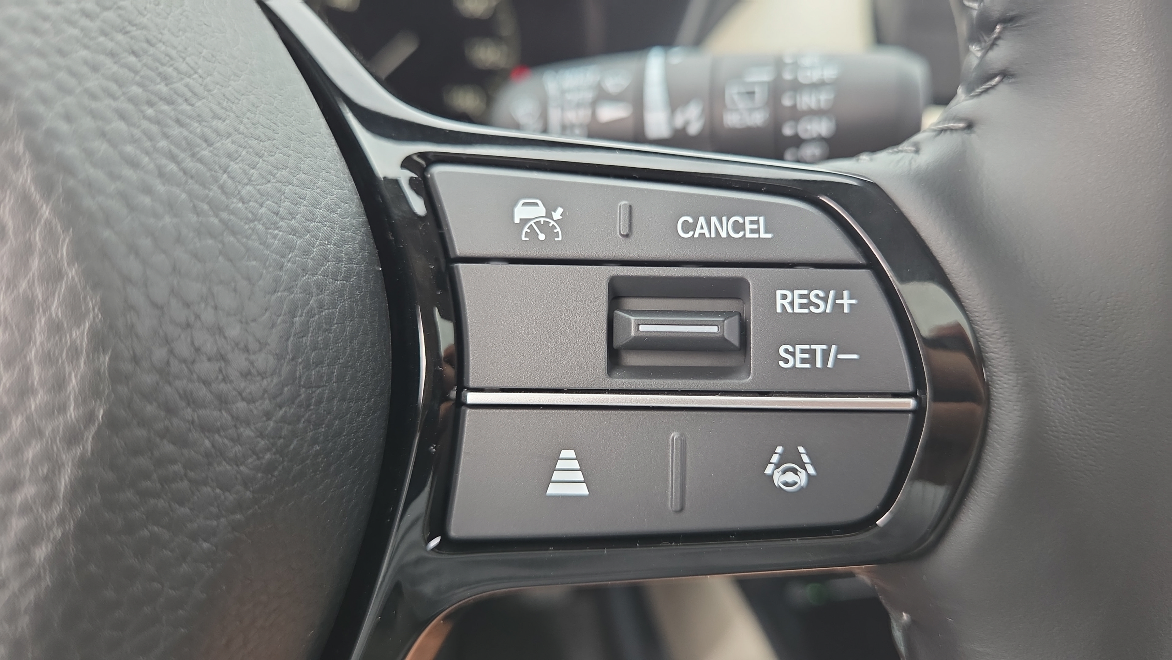 New 2027 Honda HR-V EX-L image 23