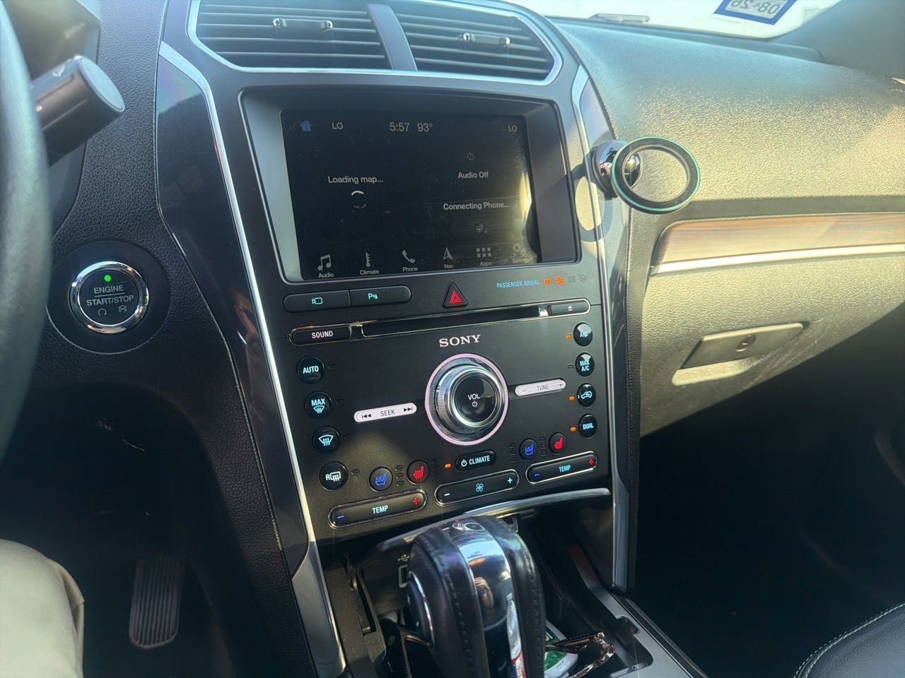 Used 2018 Ford Explorer Limited FWD image 9