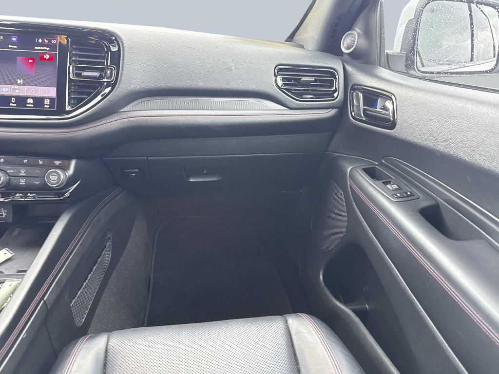 Used 2022 Dodge Durango R/T RWD image 16