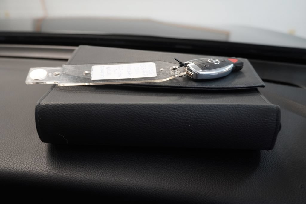 Used 2016 Mercedes-Benz GLC 300 4MATIC image 41