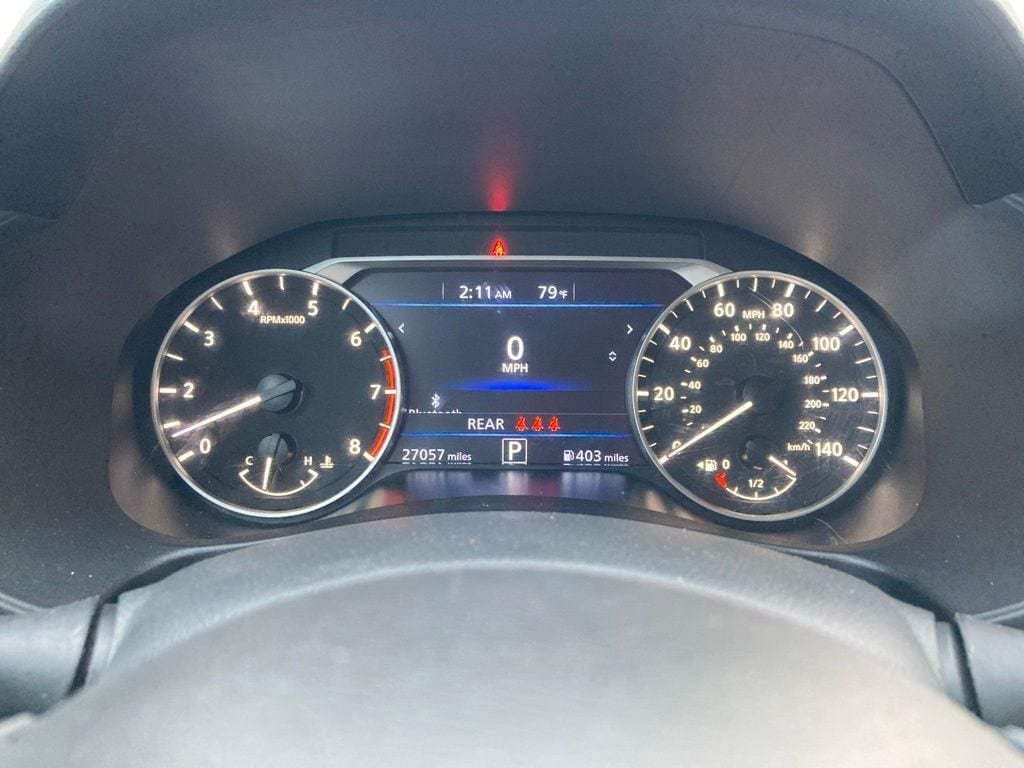 Used 2025 Nissan Altima 2.5 SV FWD image 14