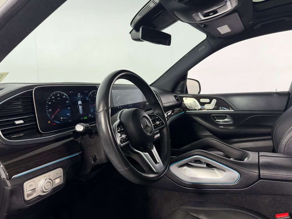Used 2022 Mercedes-Benz GLS 450 4MATIC image 17