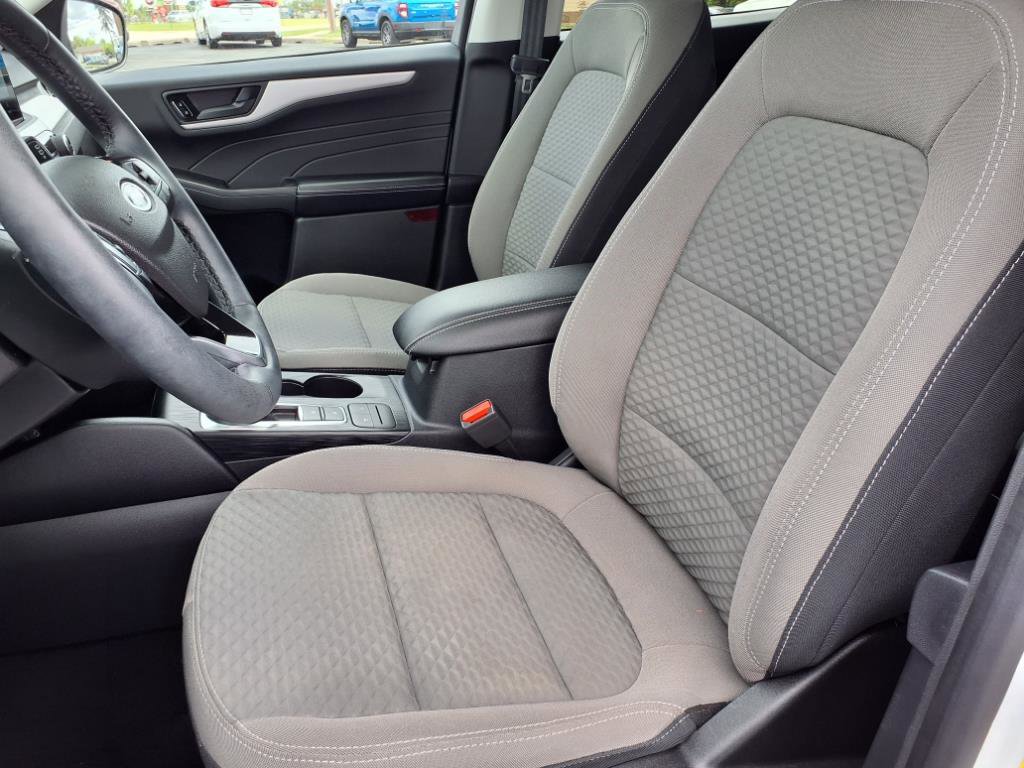 Certified 2022 Ford Escape SE w/ Convenience Package image 3