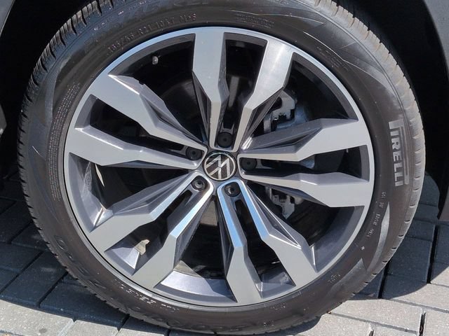Used 2021 Volkswagen Atlas Cross Sport SEL Premium R-Line AWD/4WD image 12