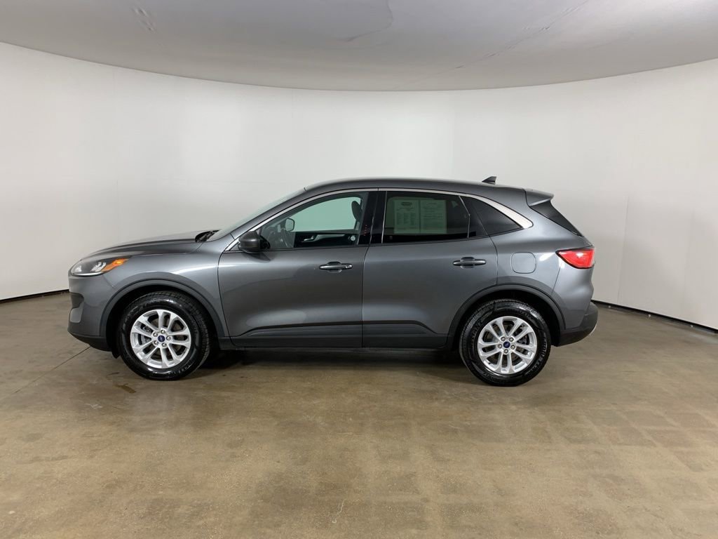 Used 2021 Ford Escape SE w/ Convenience Package image 16