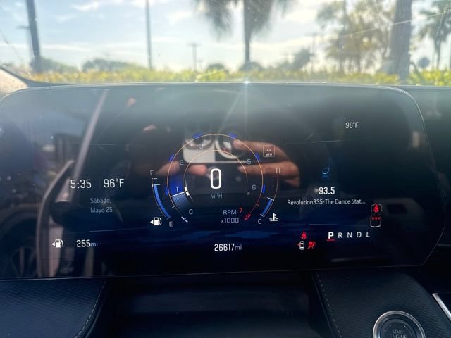 Used 2025 Chevrolet Equinox LT w/ Safety and Technology Package FWD image 15
