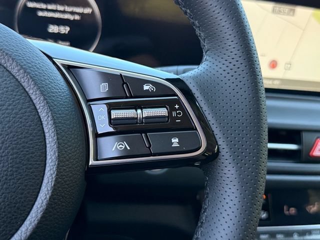 New 2026 Kia Seltos SX w/ SX Sunroof Package AWD/4WD image 14