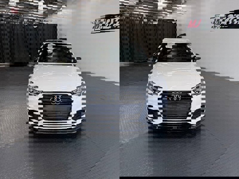 Used 2018 Audi A4 2.0T Premium Plus w/ Premium Plus Package image 2