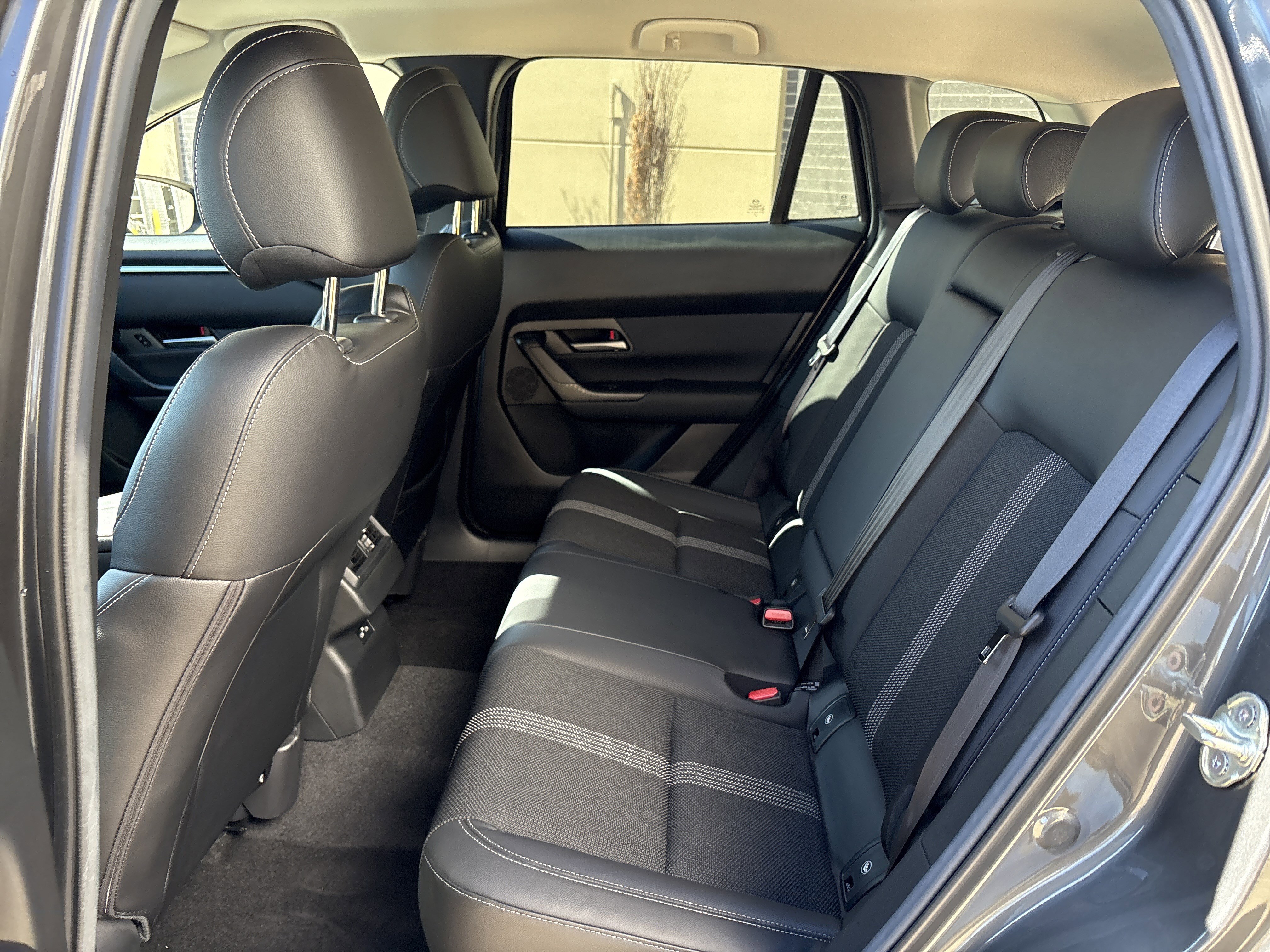 Used 2025 MAZDA CX-50 AWD 2.5 S w/ Weather Package image 30