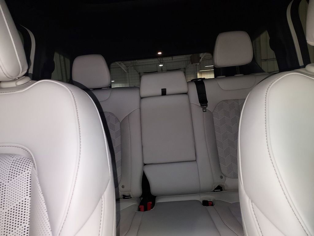 New 2026 Jeep Cherokee Overland image 13