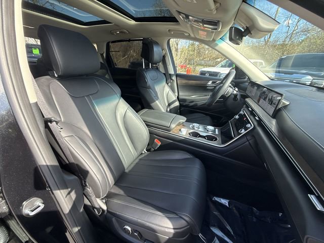 Used 2025 Genesis GV80 2.5T Advanced image 24