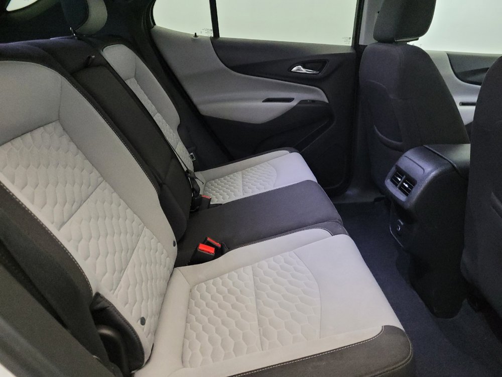 Used 2020 Chevrolet Equinox LS w/ LS Convenience Package image 19