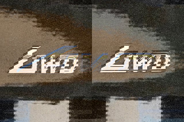 Used 2025 Genesis GV70 2.5T image 19