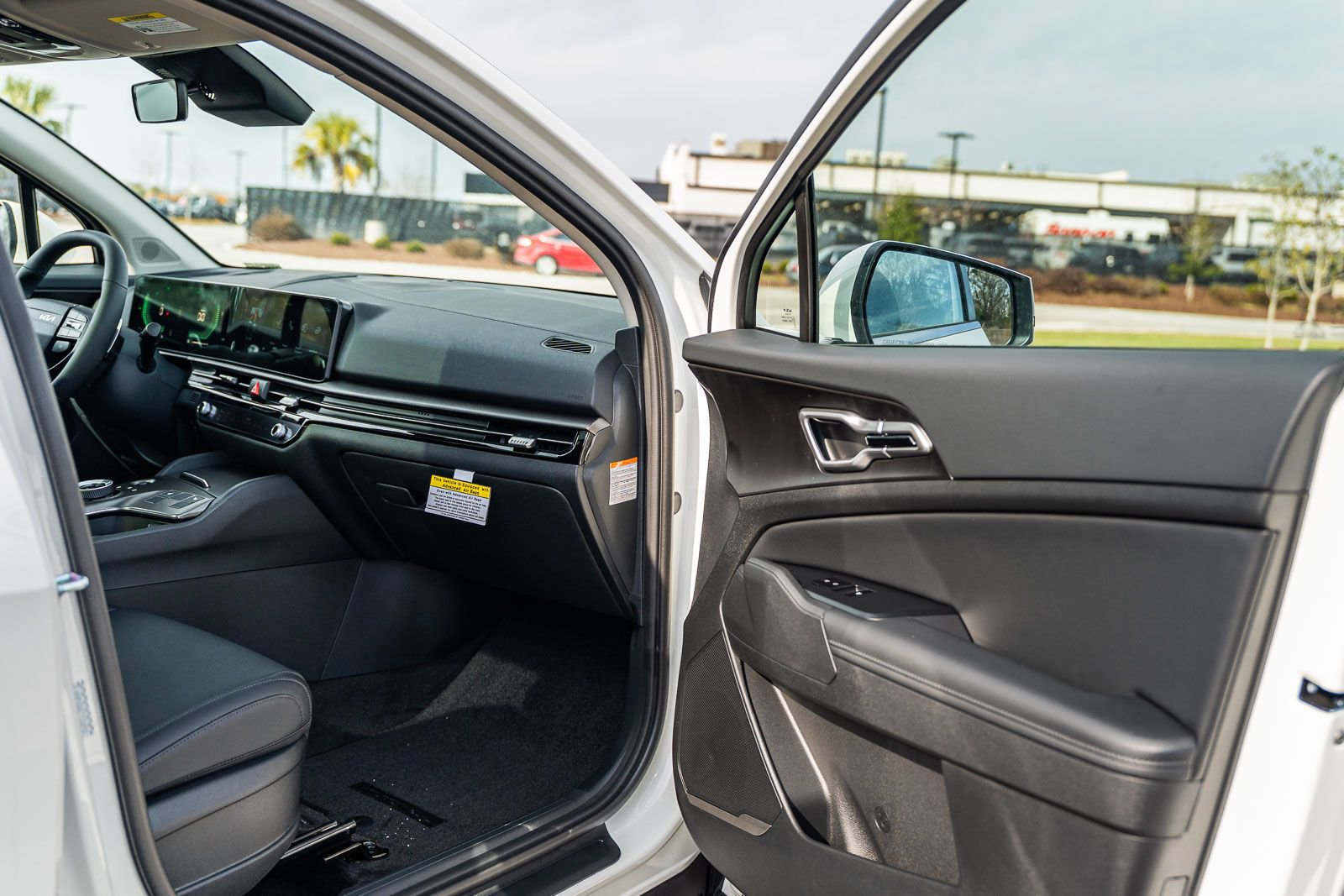 New 2026 Kia Sportage EX image 7