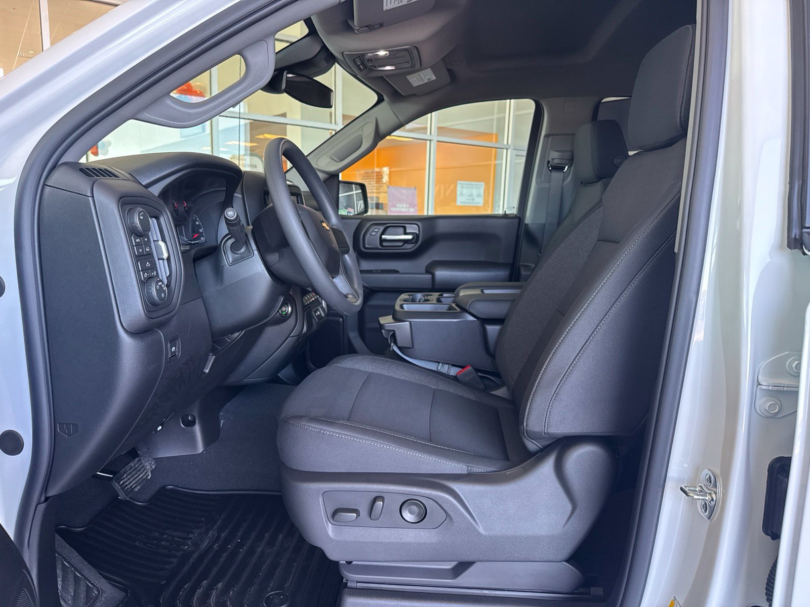 New 2026 Chevrolet Silverado 1500 Custom AWD/4WD image 16