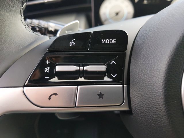 Certified 2023 Hyundai Santa Cruz Limited AWD/4WD image 21