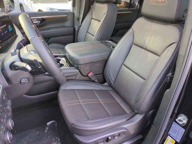 New 2026 Chevrolet Suburban High Country image 12